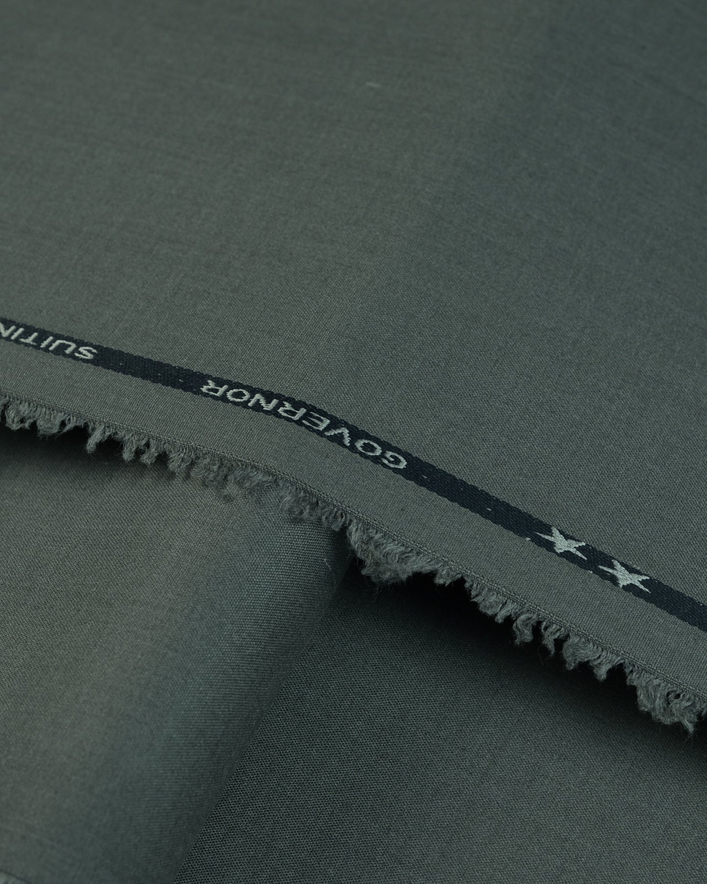 ITALIAN SUITING STYLE - GOVERNER