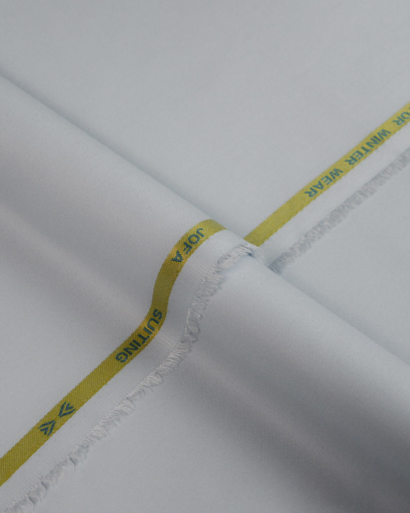 ITALIAN SUITING STYLE - JOFA