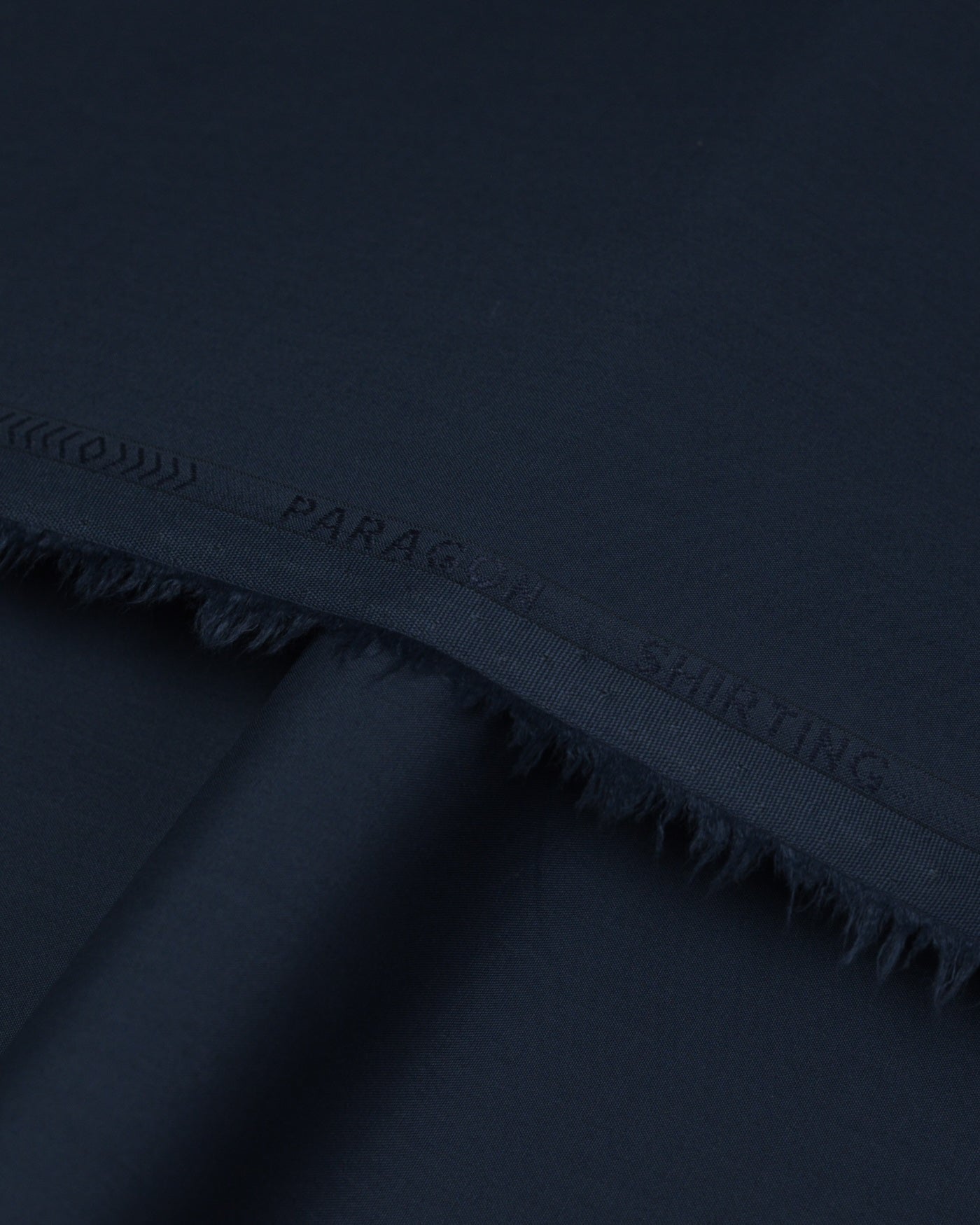 LUXURY WASH & WEAR - PARAGON