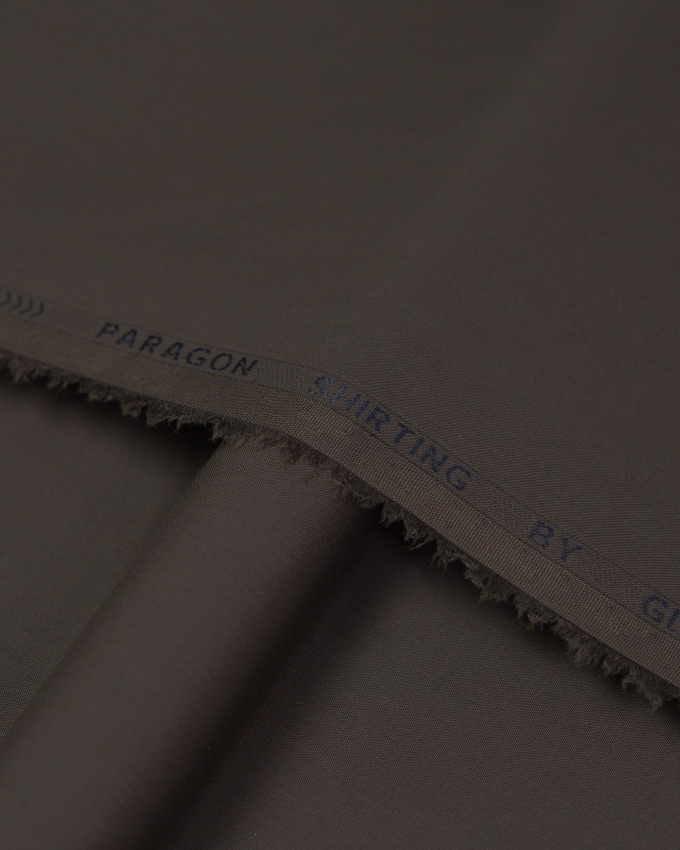 LUXURY WASH & WEAR - PARAGON